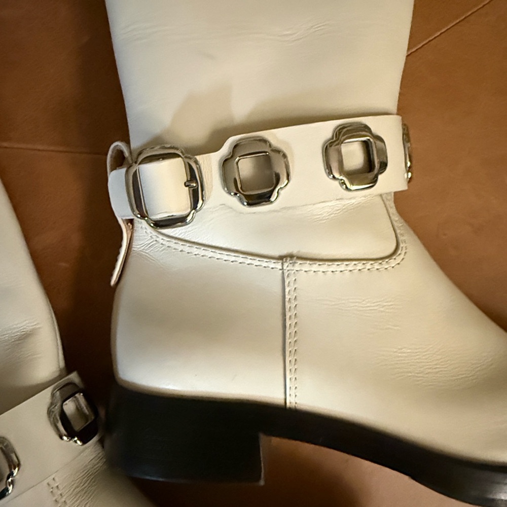 Larroude Cream Heeled Boots - Picture 15 of 16
